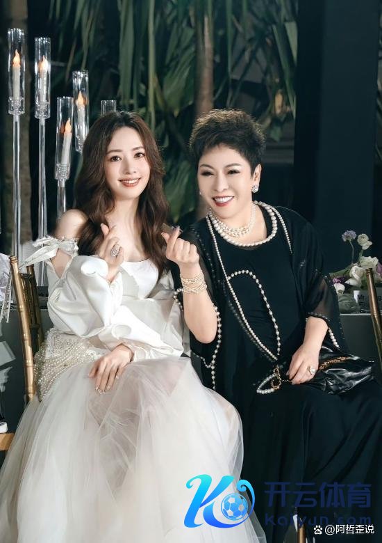 向太晒第一次为郭碧婷拍的像片
